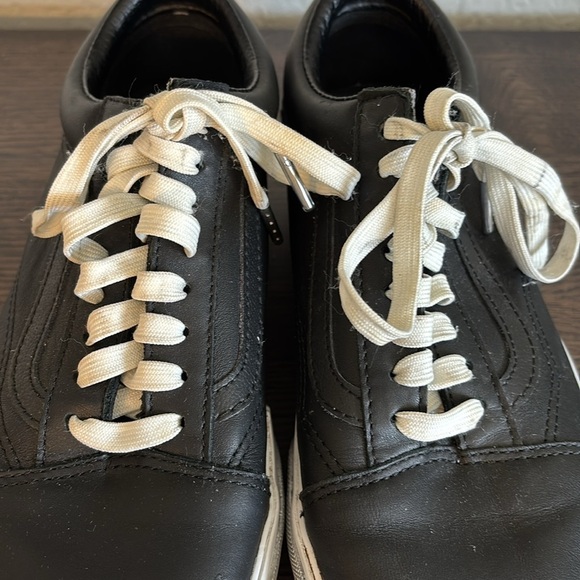 Vans Old Skool stacked Black leather lace up platform Sneakers 8.5 - Picture 3 of 9